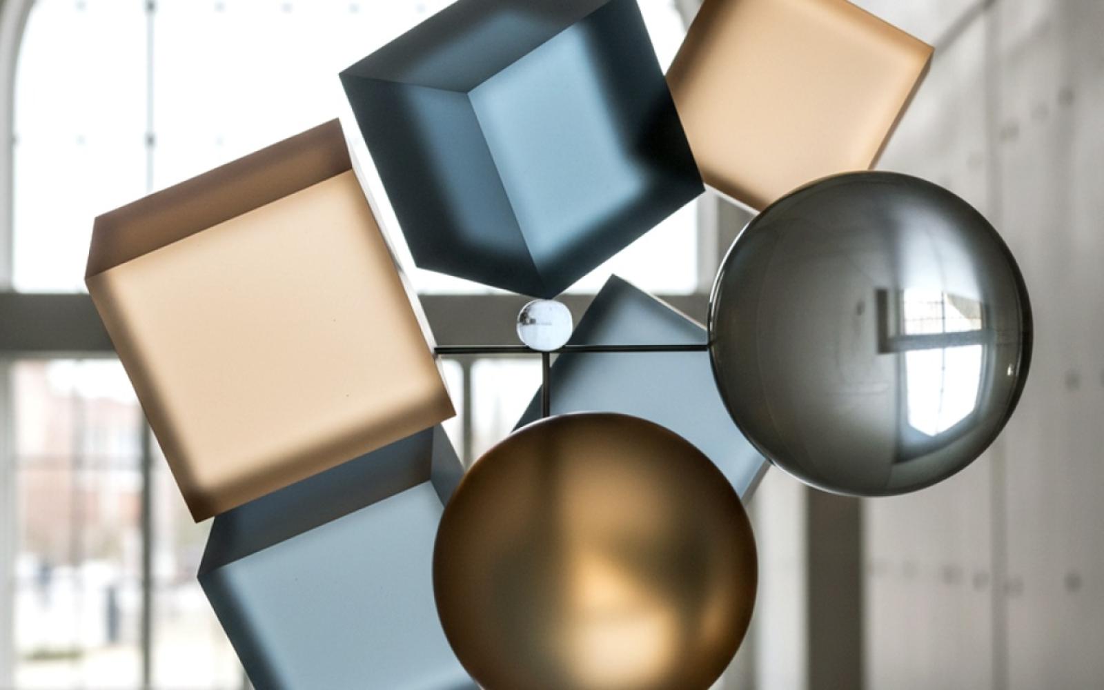 تغير في وجهات النظر الأمريكية حول إيران: هل الإصلاح أم الصلابة مفتاح بقاء النظام؟