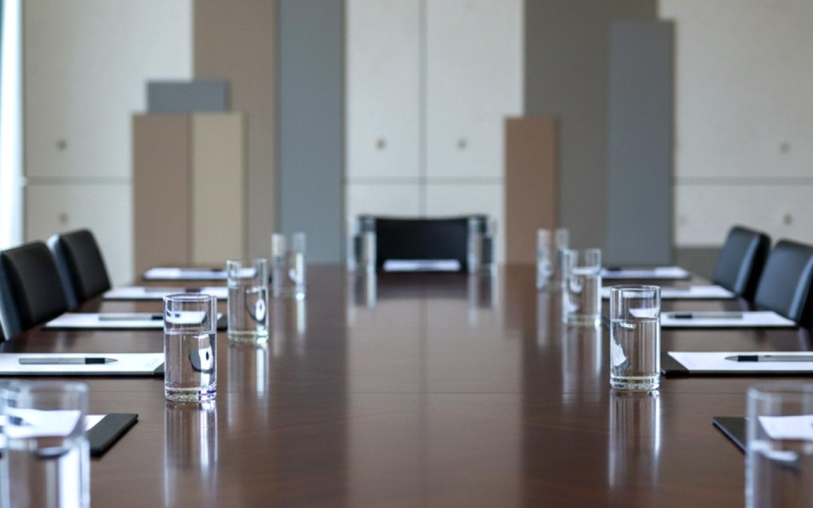 الرياض تؤكد دعمها لليمن وتعزز علاقاتها الإقليمية والدولية وسط مستجدات متسارعة