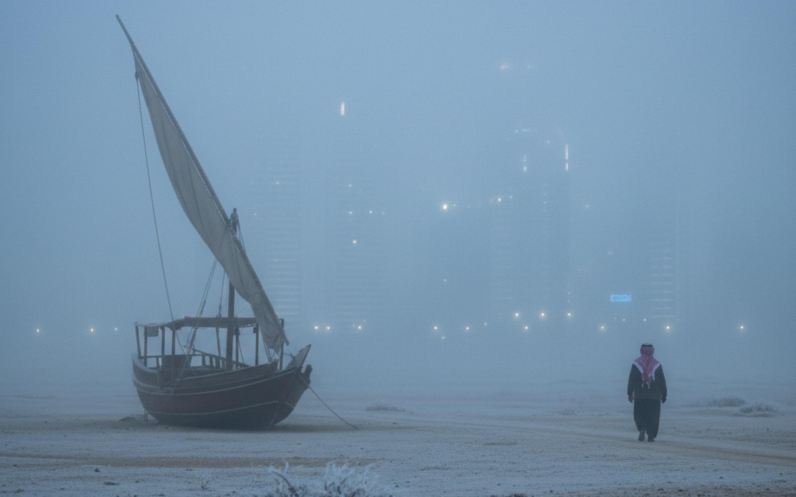 قطر تستقبل نجم الشولة: أبرد أيام السنة على الأبواب وسط تحذيرات من الضباب