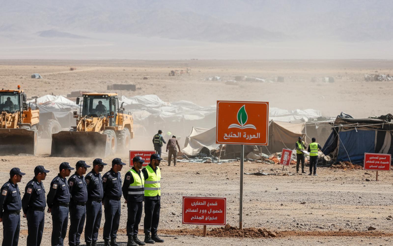 وزارة البيئة تطلق حملات صارمة لإزالة المخيمات غير المرخصة وتشدد على الالتزام بالضوابط