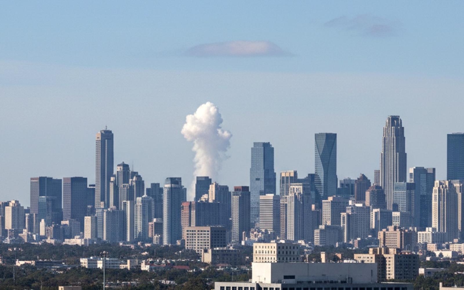 إطلاق نار كثيف يهز العاصمة الفنزويلية قرب القصر الرئاسي وسط تكهنات بانقلاب