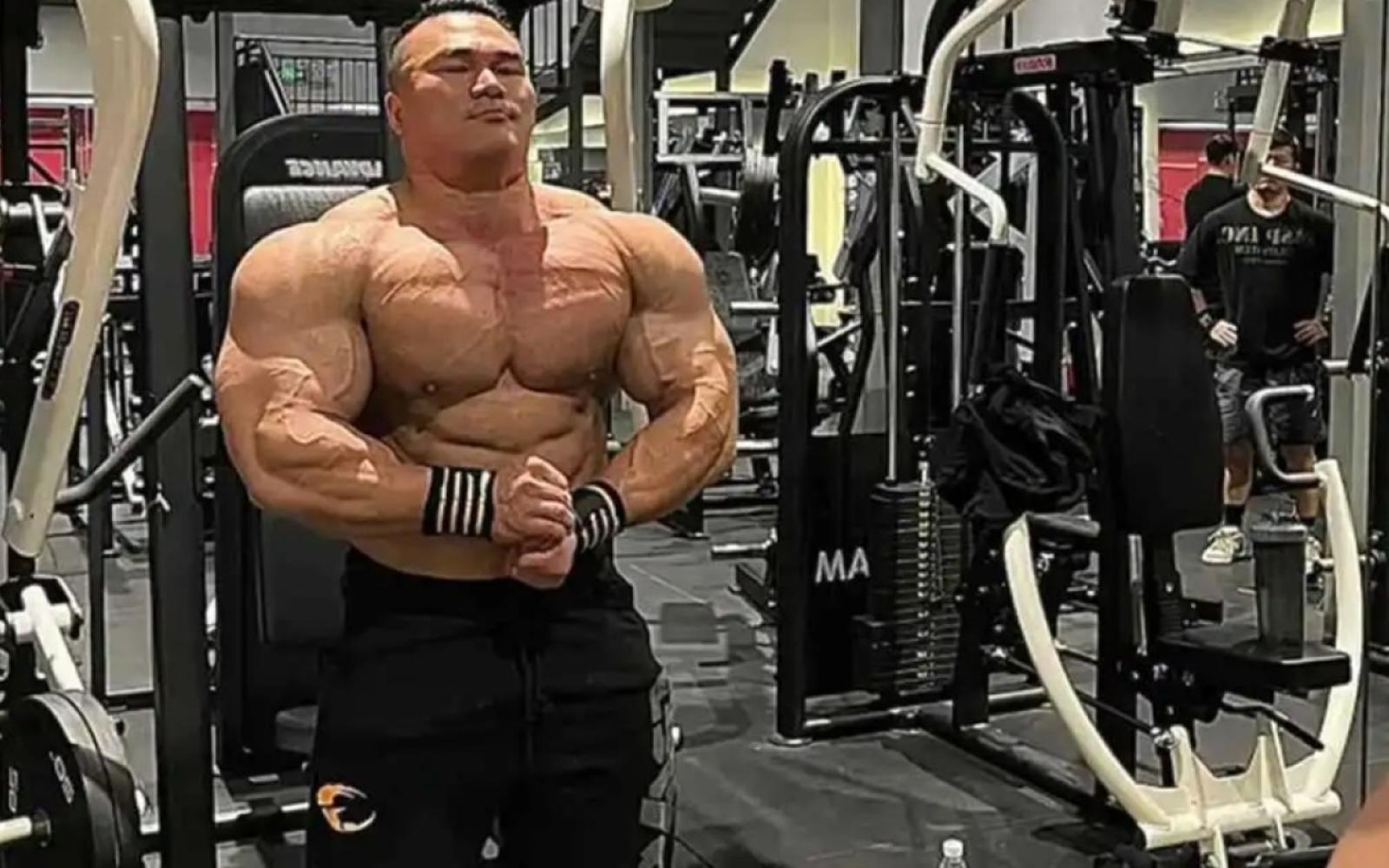 وفاة بطل كمال أجسام صيني شاب تثير صدمة وتحذيرات من مخاطر المنشطات