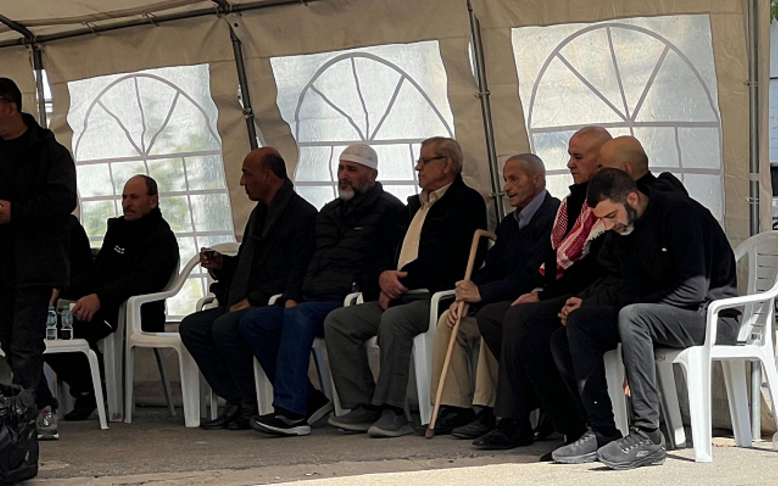 فاجعة طرعان تهزّ المجتمع: أب وابنه يُقتلان بدم بارد بالناصرة وتصاعد للعنف