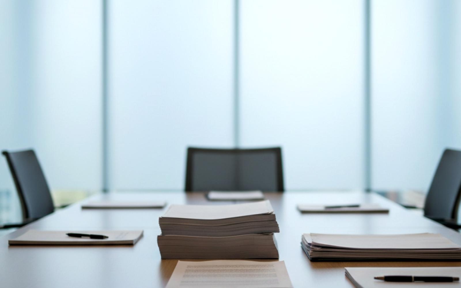 بعد إقالة أموريم، فليتشر يقود مانشستر يونايتد مؤقتاً ويؤكد: قيادة الفريق حلم