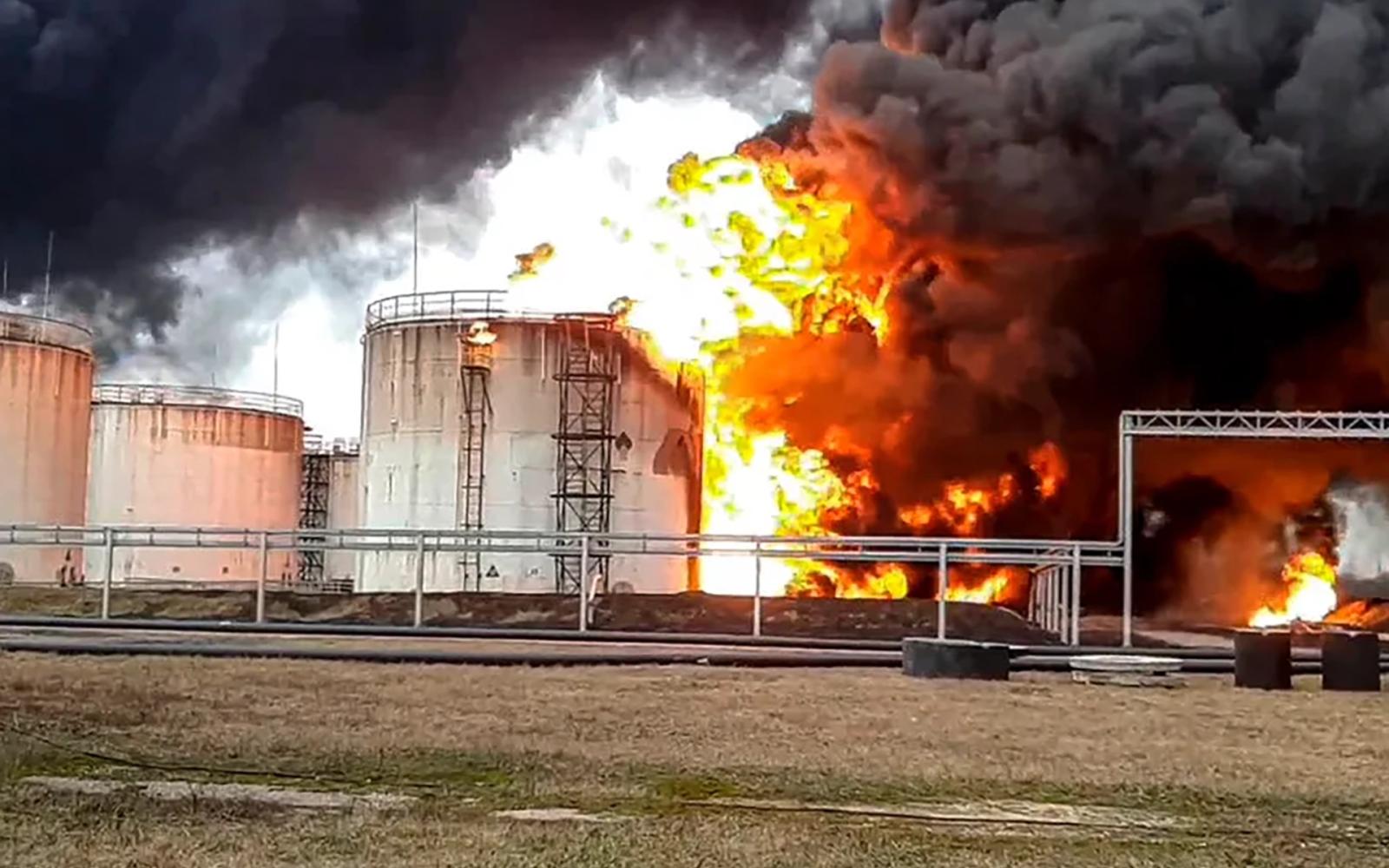 استمرار القتال الروسي الأوكراني: قتيل وسبعة مصابين مدنيين باستهداف للمدن