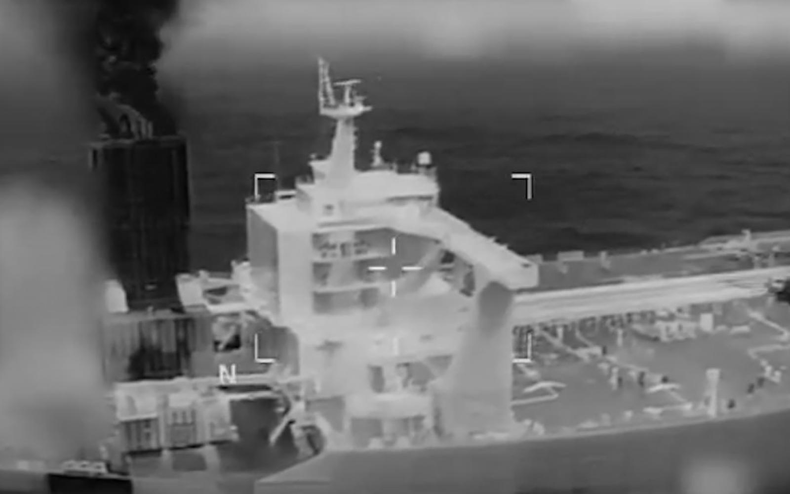 تصعيد خطير في الكاريبي: إنزال أميركي على ناقلة روسية يفتح باب اختبار الردع