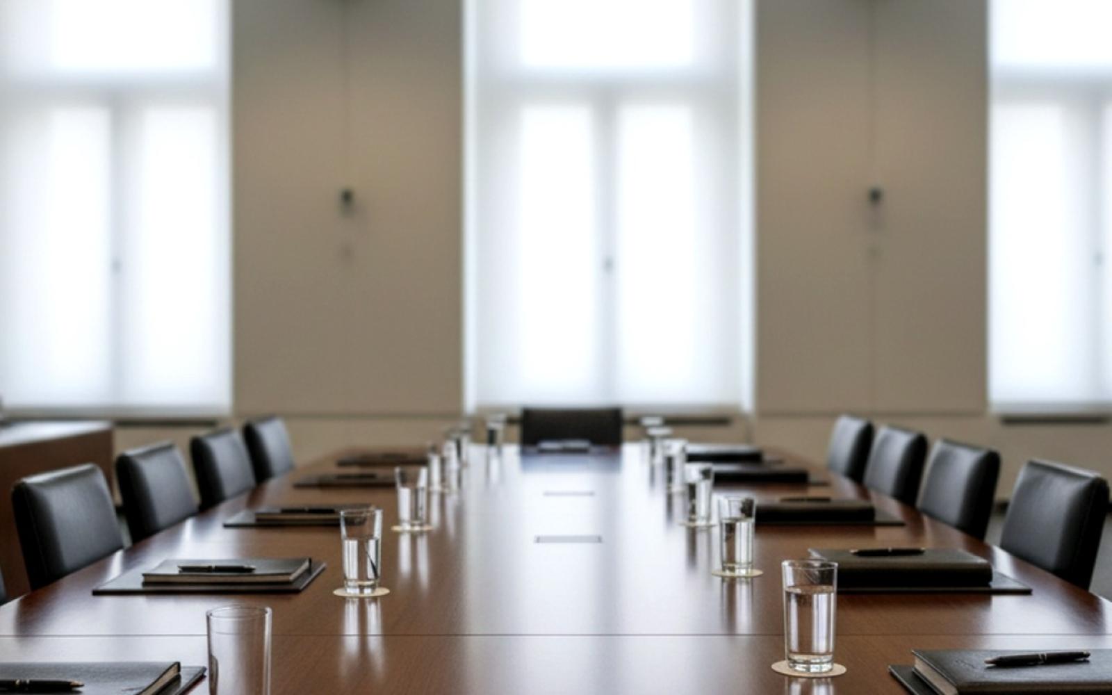 حكومة كوت ديفوار تستقيل بعد فوز الحزب الحاكم الساحق في الانتخابات التشريعية