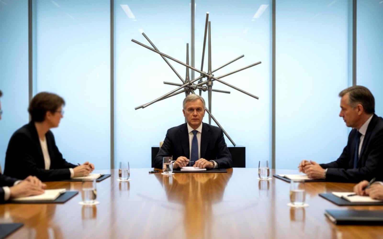 "حماس" تؤكد التزامها بتسهيل مهام لجان إدارة غزة المستقلة وترفض المشاركة الإدارية المباشرة