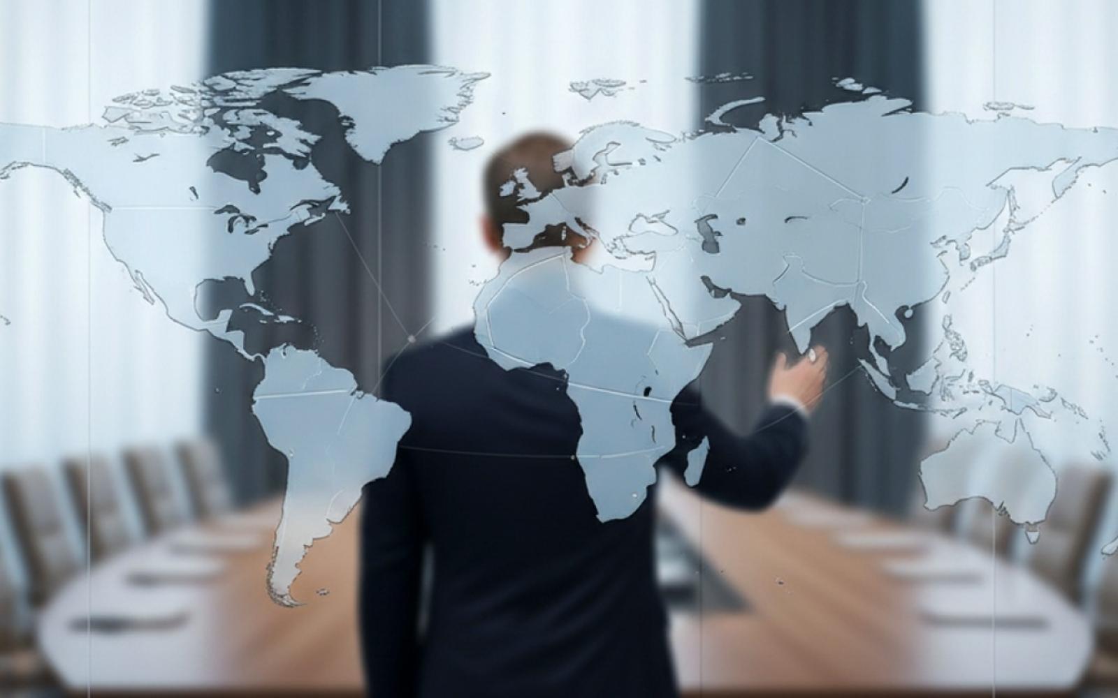 سفير إيران يؤكد: العلاقات الروسية الإيرانية تشهد أوجهاً تاريخياً في كافة المجالات