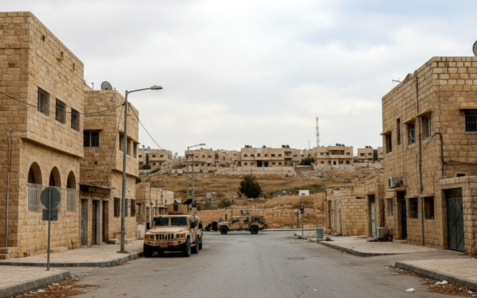 الاحتلال يقتحم البيرة ويصيب 5 فلسطينيين بينهم أطفال بالضرب والاختناق