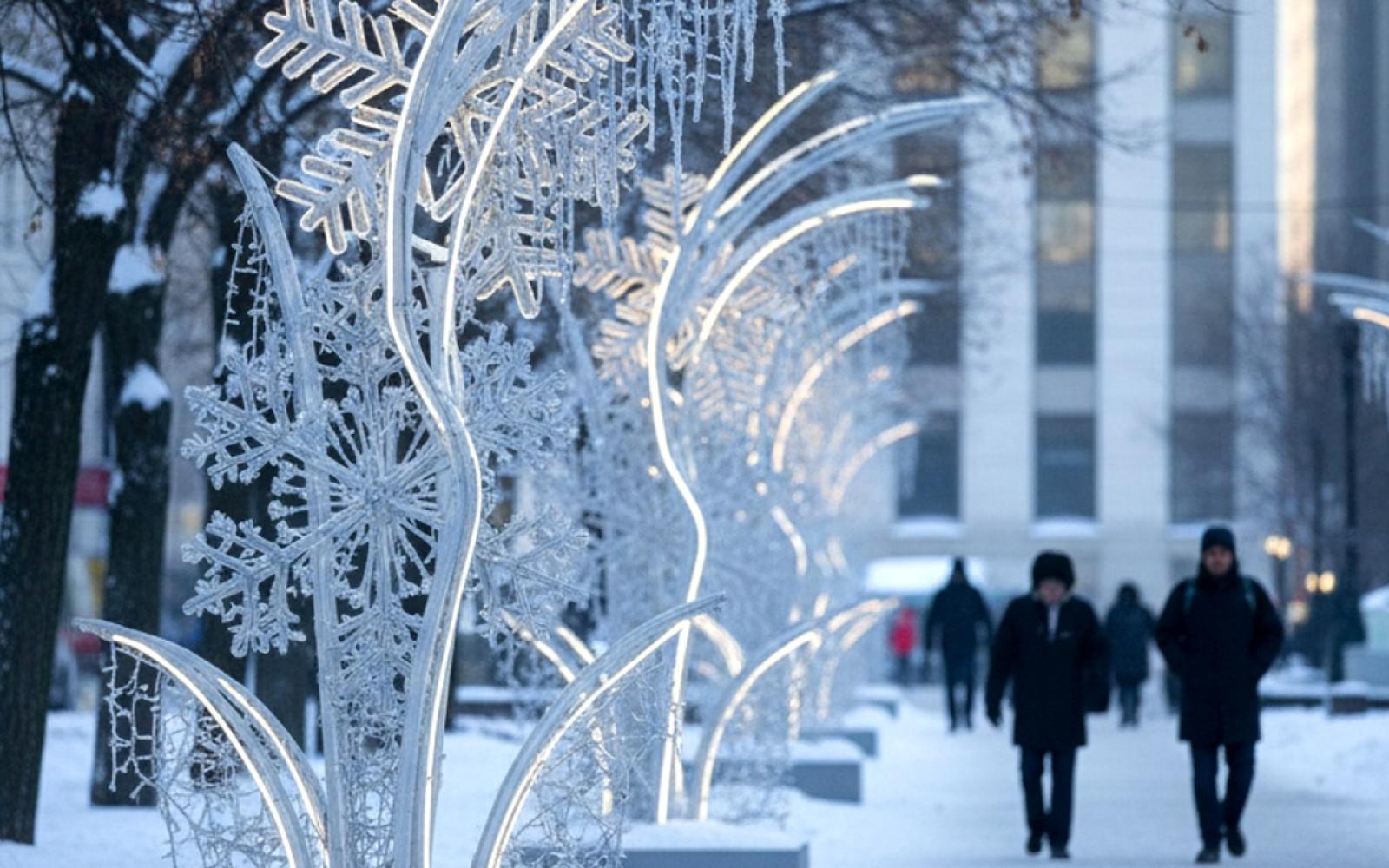 زينة موسكو الشتوية تبدد التوتر وتنعش الأرواح: خبراء يؤكدون أثرها الإيجابي