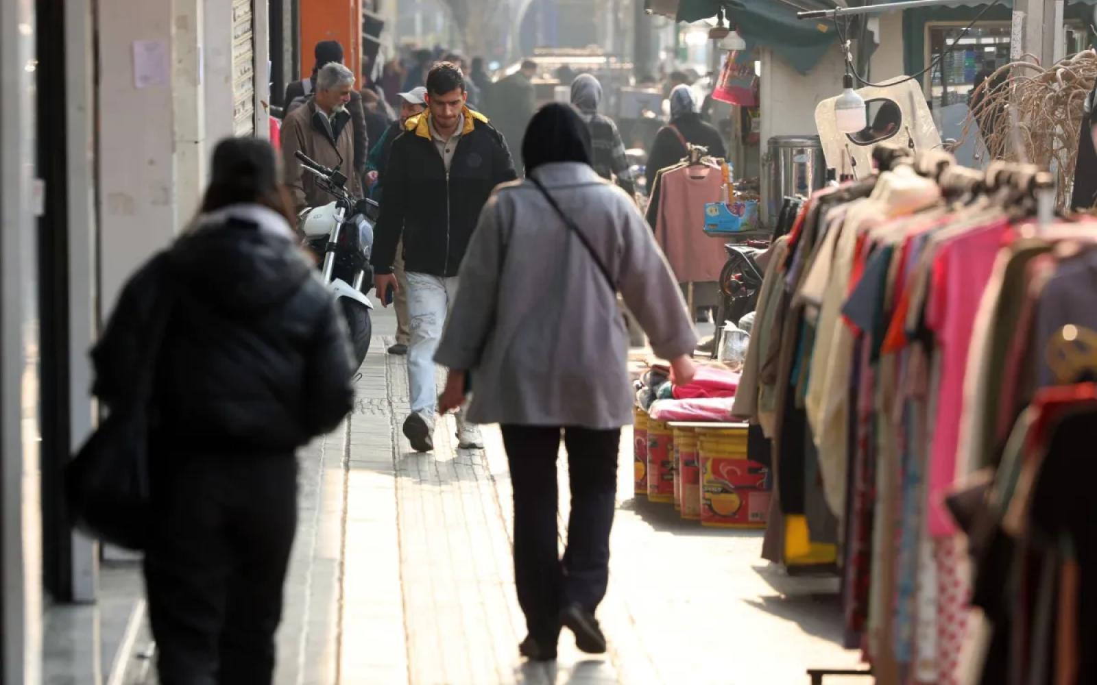 التلفزيون الإيراني يعترف بضحايا الاحتجاجات ويوجه اتهامات خطيرة لأمريكا وإسرائيل