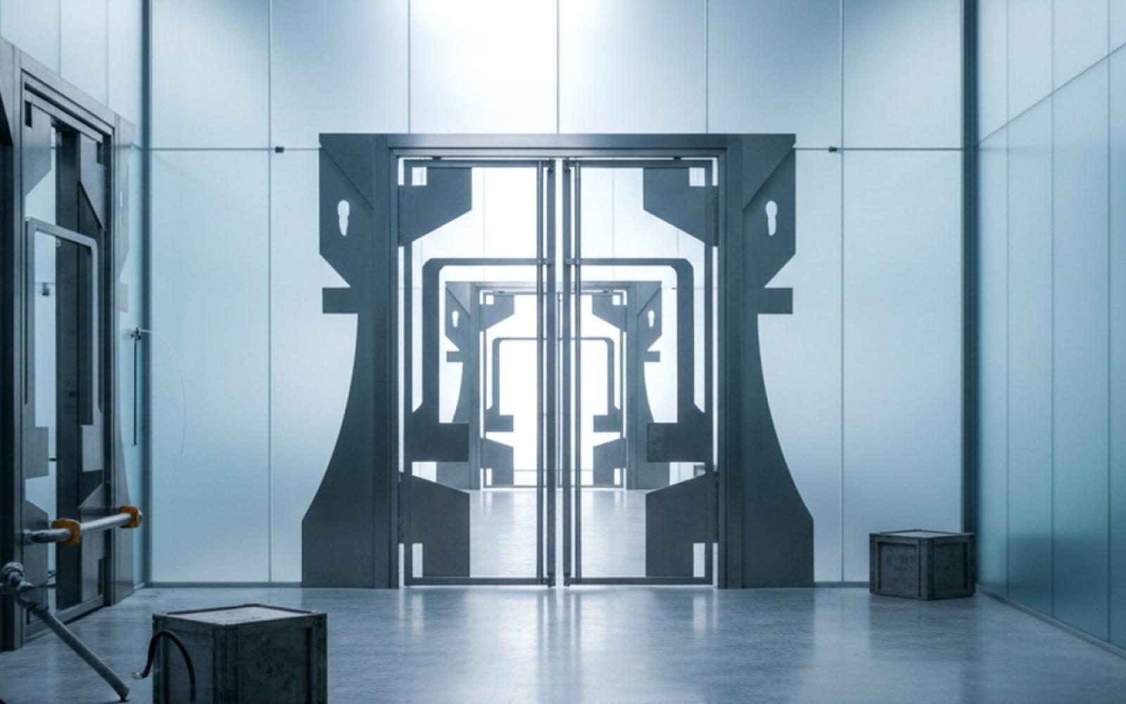 تداعيات غير متوقعة لإغلاق سوق العملات الموازية في ليبيا: الدينار يتراجع والدولار يقفز