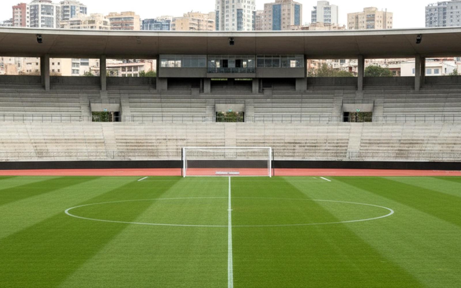 مباريات كرة القدم العربية: نتائج مثيرة وتأجيلات قسرية بسبب سوء الأحوال الجوية