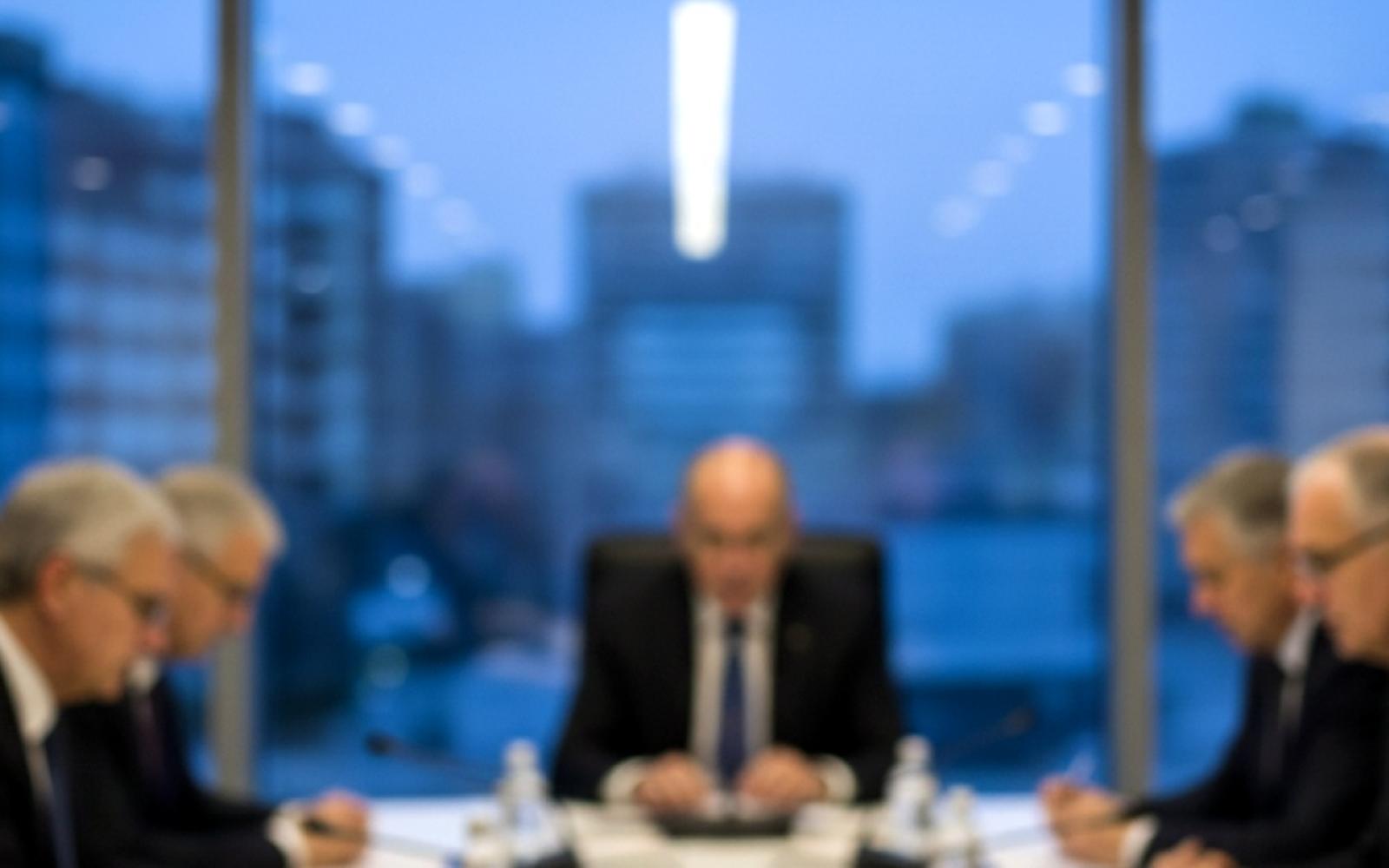 مدفيديف يدعو لرد روسي حاسم خارج الأطر القانونية على احتجاز واشنطن لناقلة نفط