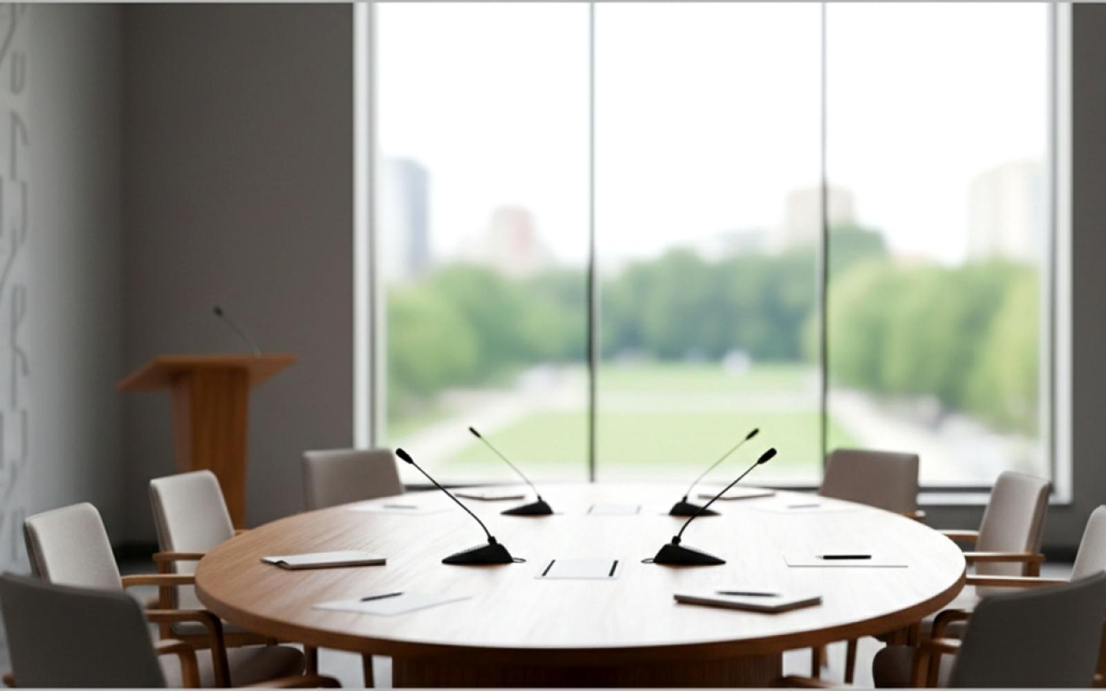 زعيم كولومبي بارز يدعو الفصائل المسلحة لتوحيد الصفوف ضد التهديد الأمريكي المتصاعد