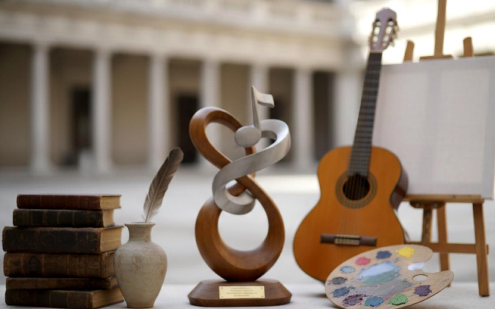 فعاليات ثقافية وفنية تبرز على الساحة: غولدن غلوب وإبداعات عربية جديدة