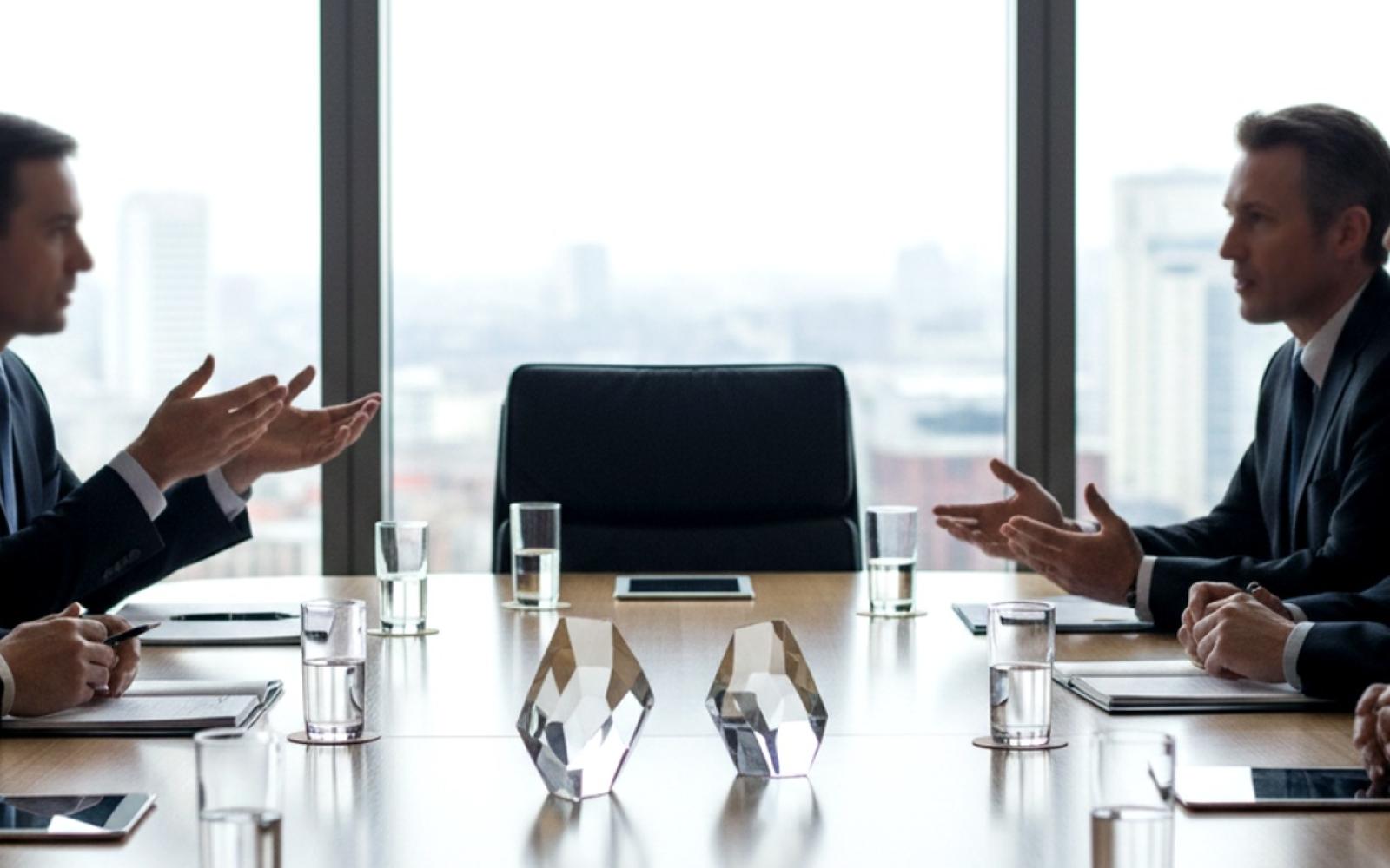 فنلندا تدعو ميلوني لقيادة أوروبا نحو حوار مع روسيا وسط انتقادات لتصريحات التصعيد