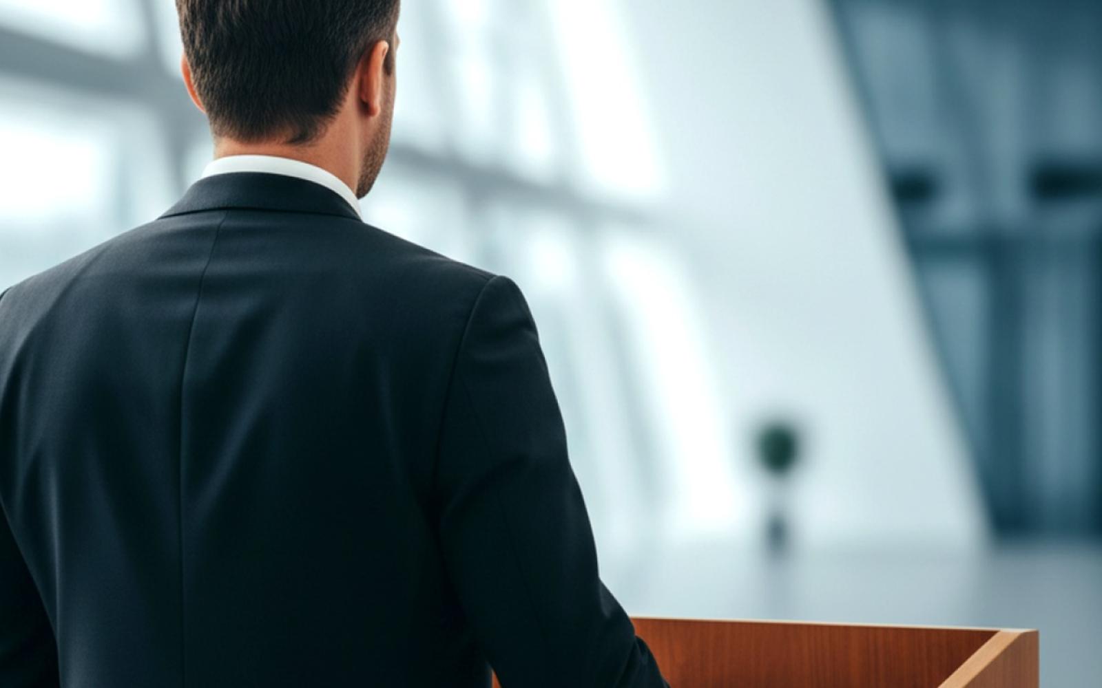 زعيم كولومبي يدعو الفصائل المتمردة للوحدة وتشكيل جبهة لمواجهة التهديد الأميركي المتصاعد