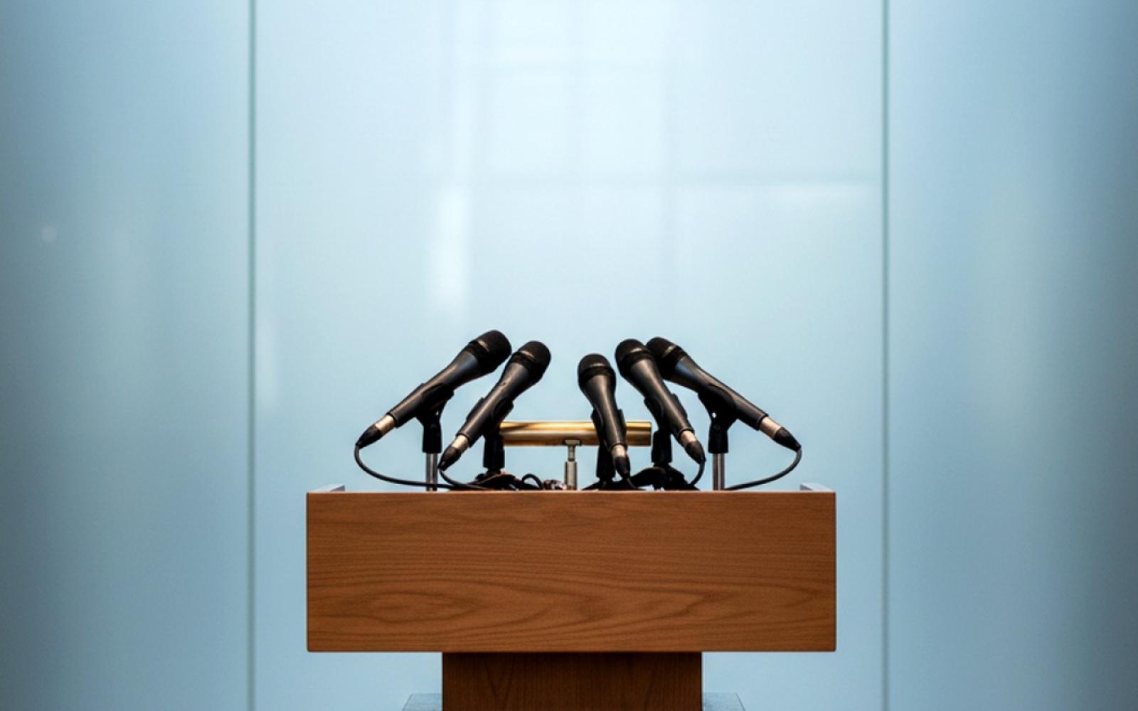 ترمب يجدد دعوته لتحديد سقف الفائدة على بطاقات الائتمان بنسبة 10%