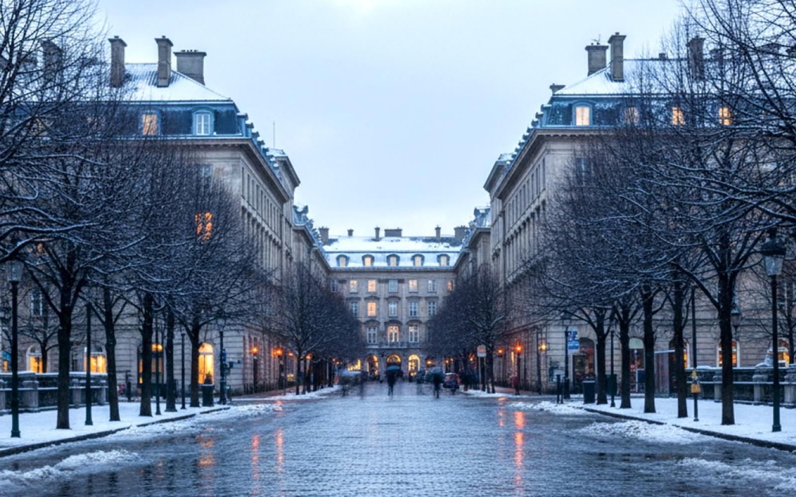 كييف تواجه شتاء قاسياً: رئيس البلدية يحث السكان على المغادرة لغياب التدفئة والكهرباء