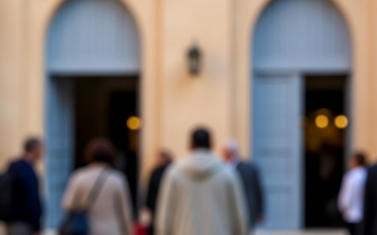 القاهرة تستقبل صدام حفتر في زيارة عسكرية رفيعة لتعزيز التعاون الثنائي