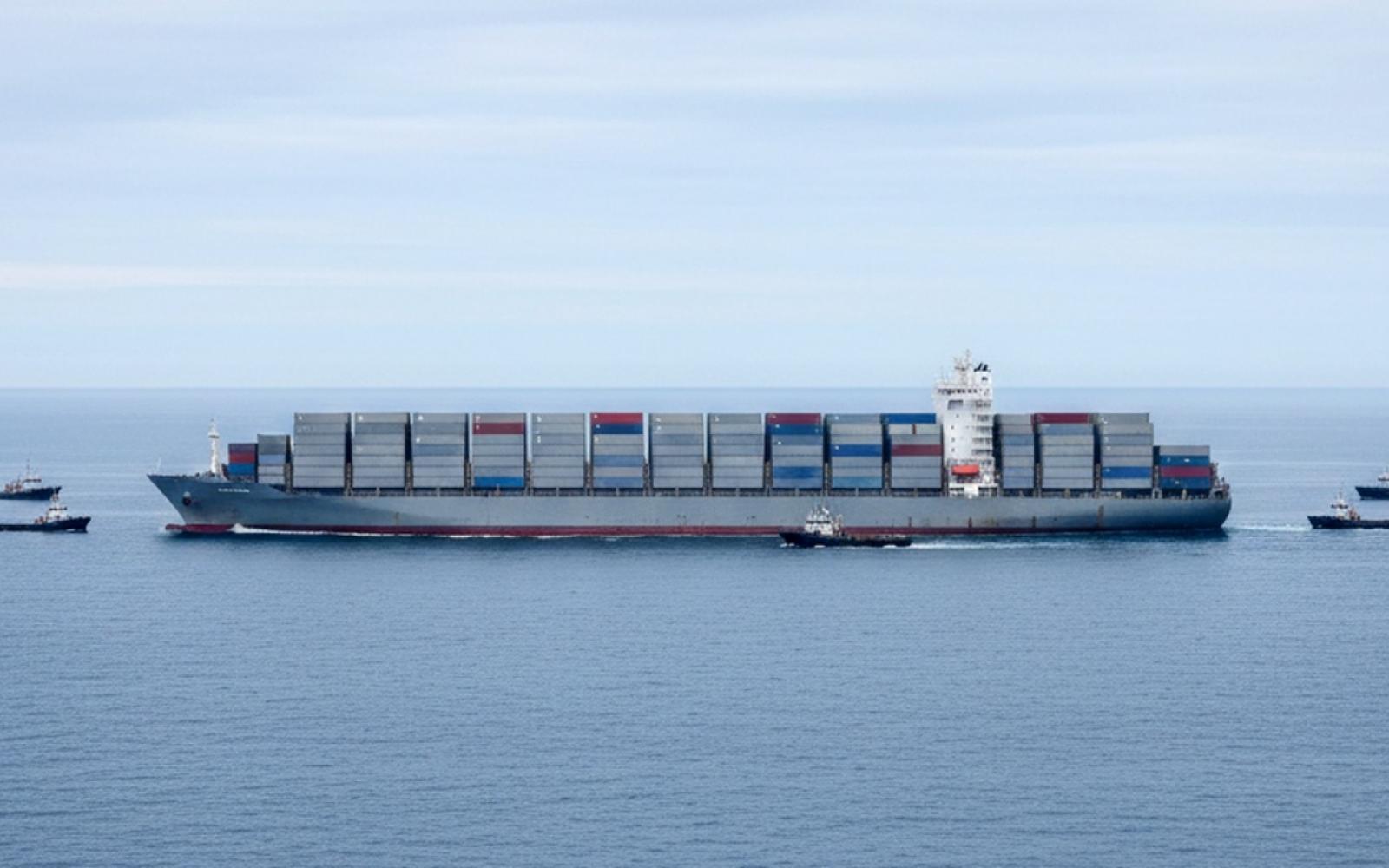 توتر بحري قبالة غزة: البحرية الإسرائيلية تستهدف سفينة مصرية بوابل تحذيري