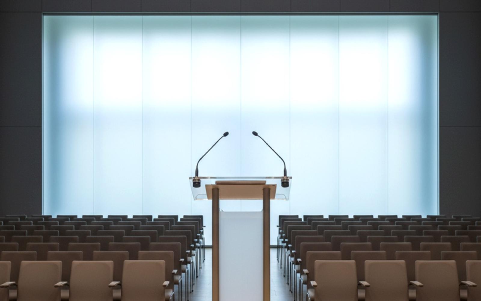 ترامب يعلن نفسه حاكماً مؤقتاً لفنزويلا وسط رفض كاراكاس وتوقعات أمريكية بالبقاء لسنوات