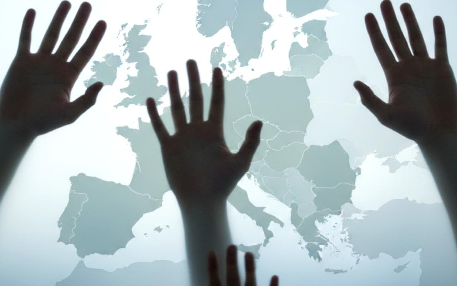 سلوفاكيا ترفض بعنف فكرة "الجيش الأوروبي الموحد" وتعتبرها "حماقة" تضر بالناتو