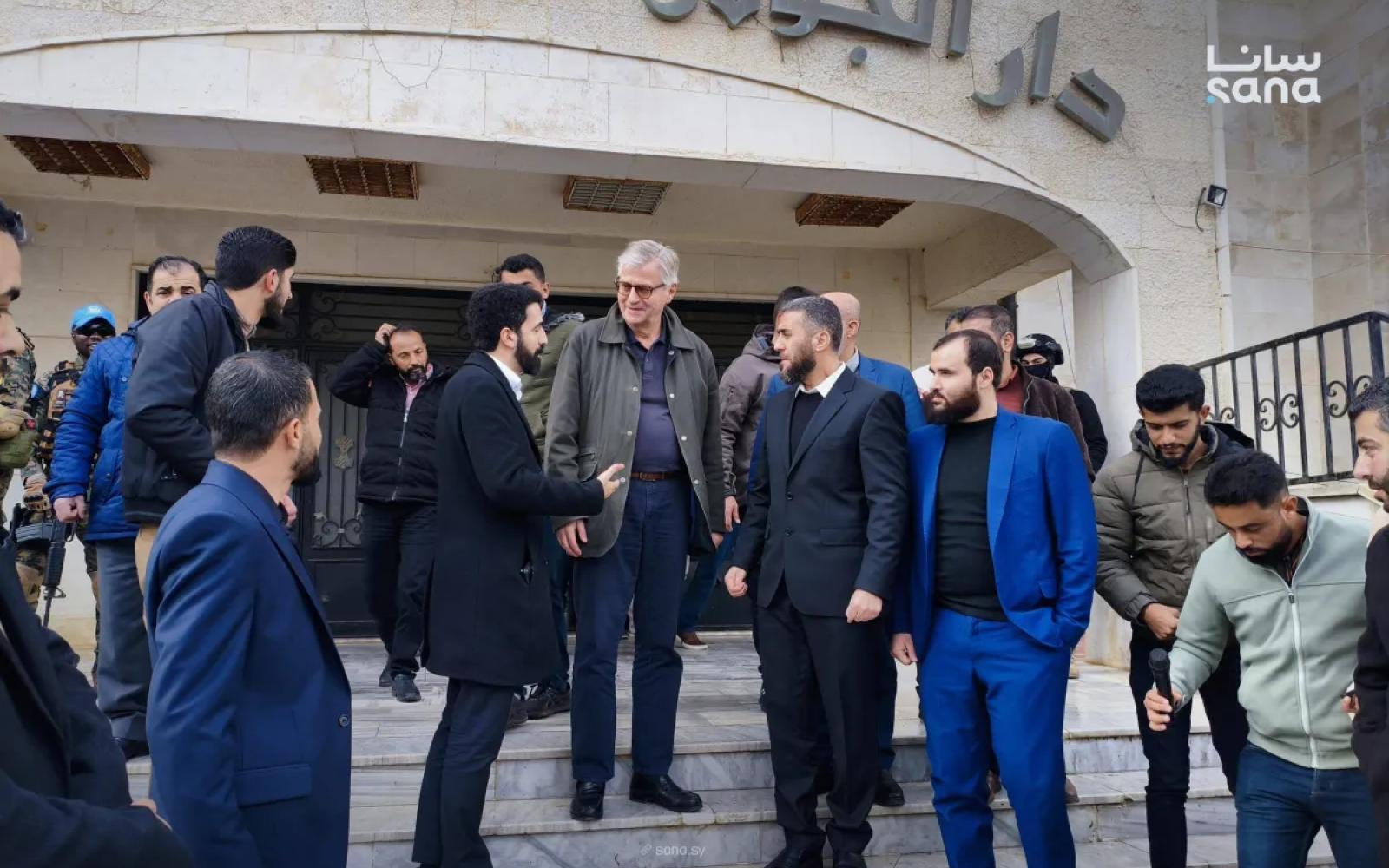 إسرائيل ترفض الانسحاب من مواقعها الجديدة بسوريا وتضع شروطاً صادمة لتثبيت الاحتلال.