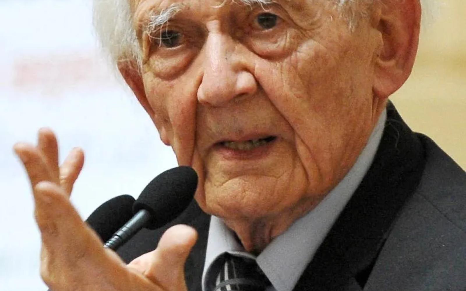 دراسات تكشف الفقر الأخلاقي للحداثة الغربية وتأثير الرأسمالية على القيم الإنسانية