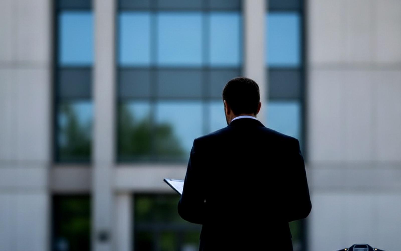 ضابط إسرائيلي سابق يكشف عن إحباط محاولة اغتيال لرئيس الوزراء نتنياهو على يد ناشطة معارضة