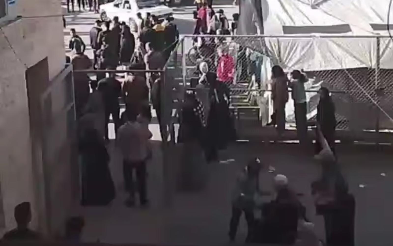 عاجل : شهداء ومصابون في استهداف  شرق المغازي وسط قطاع غزة 