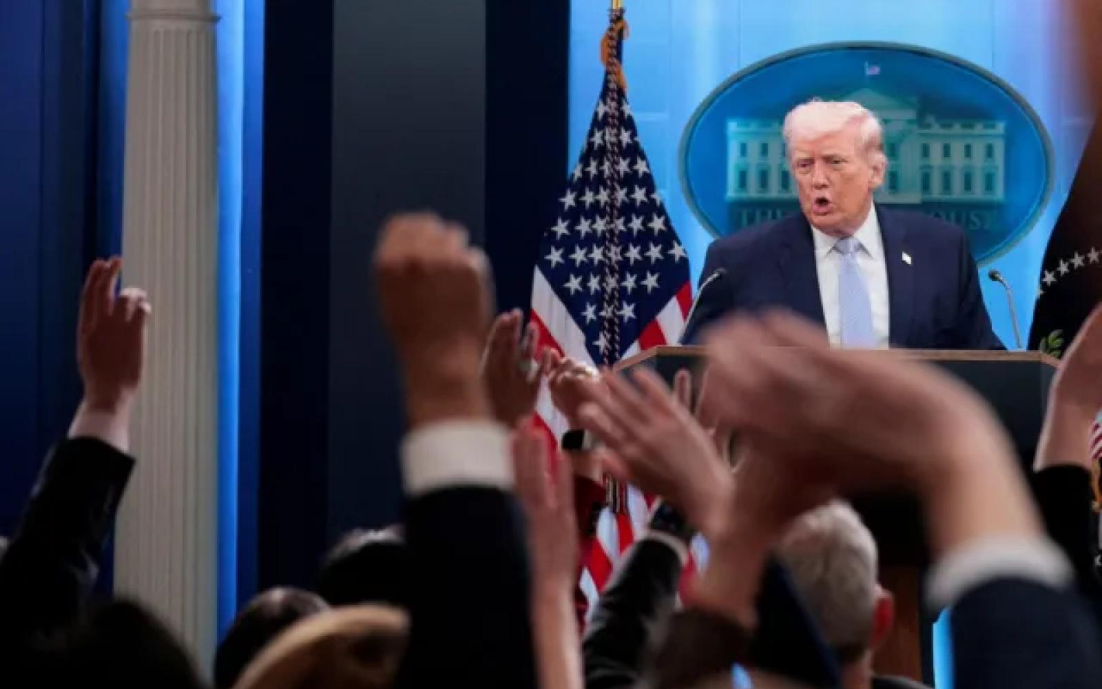 ترمب يعلن وقف قصف إيران أسبوعين .. ومفاوضات مرتقبة لإنهاء الحرب