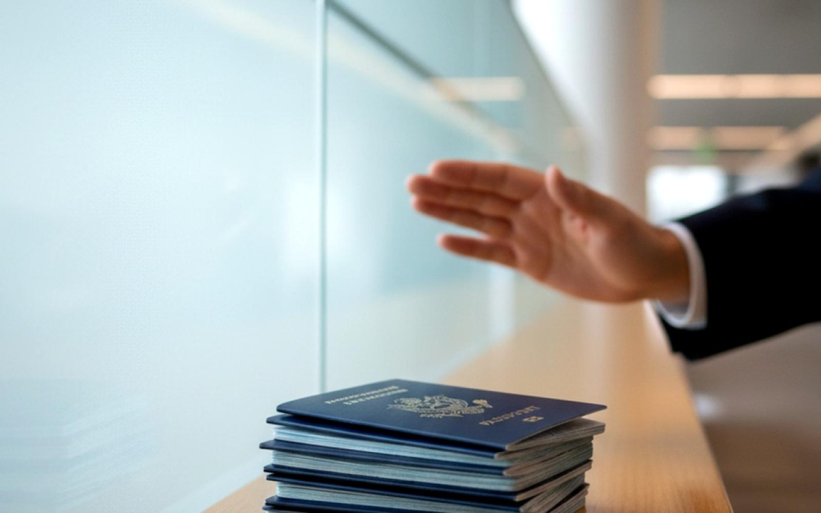 أمريكا توقف التأشيرات لـ 75 دولة منها روسيا واليمن في خطوة إصلاح هجرة مثيرة للجدل