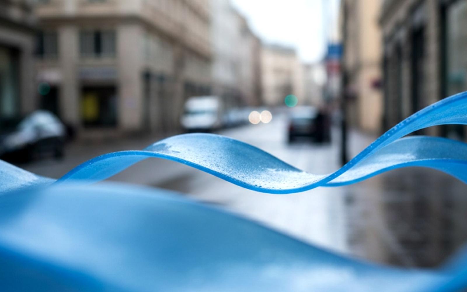 فيسبوك: الثورة الزرقاء التي ربطت العالم وأحدثت تحولاً في التواصل البشري