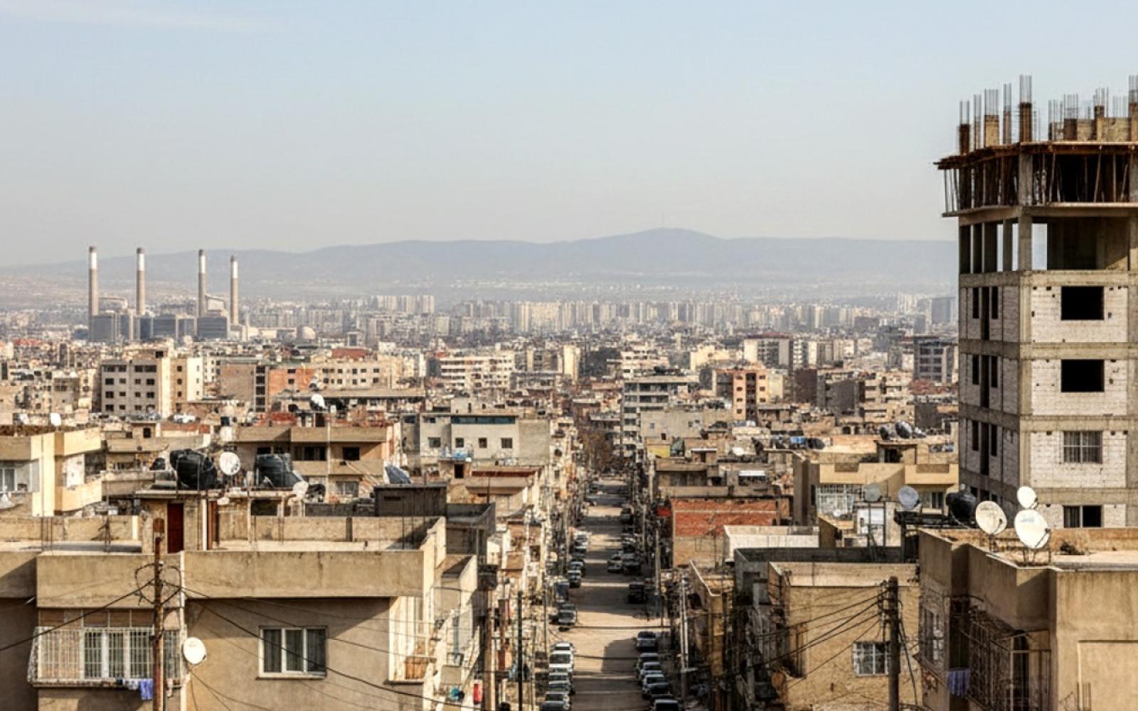 حلب: حيا الأشرفية والشيخ مقصود يتحولان إلى "جزيرة معزولة" تحت سيطرة قسد